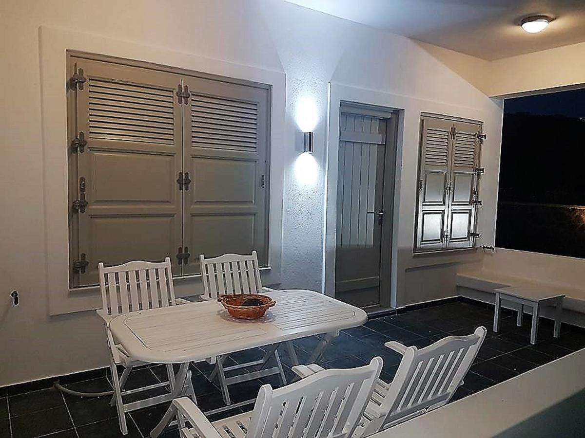 Rose Suites Vourvoúlos Exterior photo